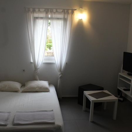 Apartmani Vrancic Mandre Zewnętrze zdjęcie